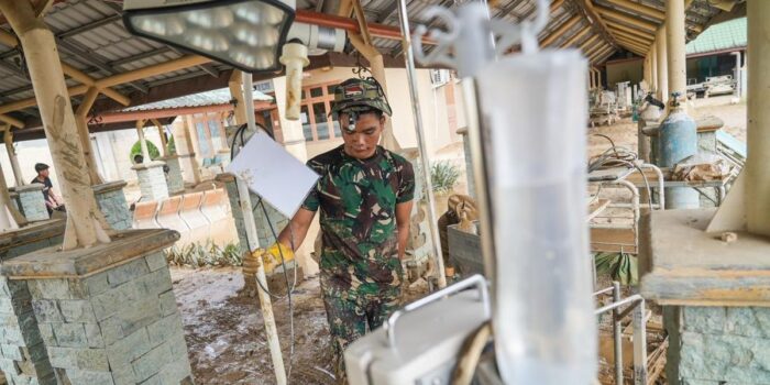 Berita 100 Nakes Sulsel Dikirim ke Daerah Bencana Aceh Tamiang Berita 100 Nakes Sulsel Dikirim ke Daerah Bencana Aceh Tamiang