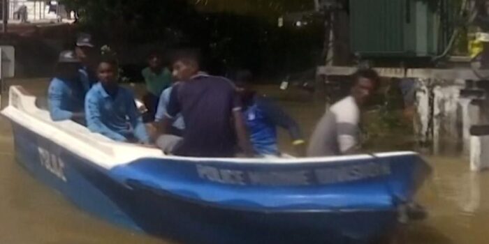 Berita 334 Orang Tewas Akibat Banjir Dipicu Topan Ditwah di Sri Lanka