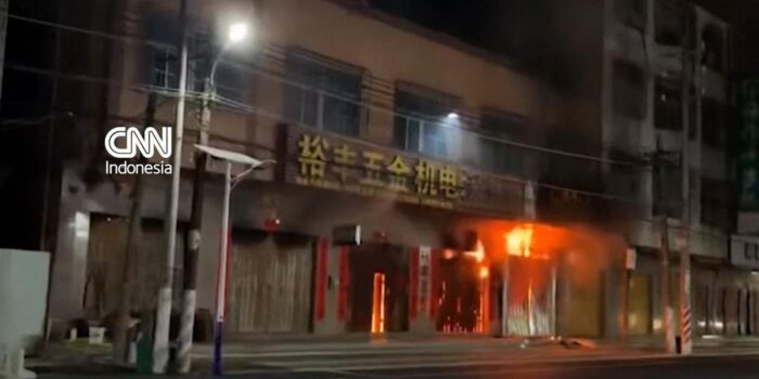 Berita Detik-detik Kebakaran Hunian di China Tewaskan 12 Orang