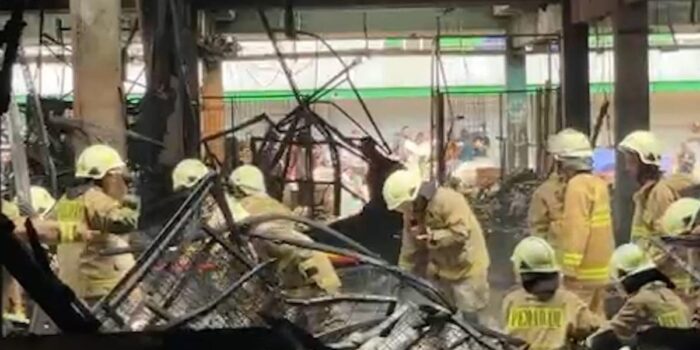 Berita Penampakan Usai Kebakaran di Pasar Induk Kramat Jati Jaktim Berita Penampakan Usai Kebakaran di Pasar Induk Kramat Jati Jaktim
