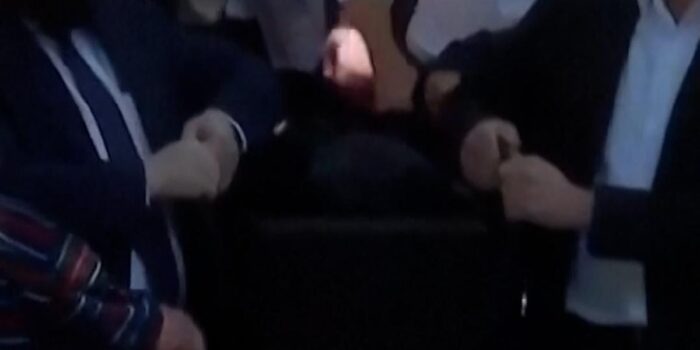 Berita Pemakaman Pasutri yang Tewas usai Rebut Senapan Penembak di Sydney