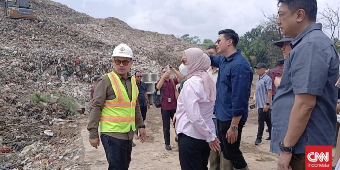 Berita Masalah Sampah di Tangsel, KLH Tinjau Langsung TPA Cipeucang Serpong