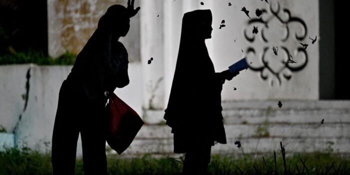 Berita Ziarah Tak Burujung 21 Tahun Korban Tsunami Aceh