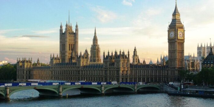 Berita Inggris Krisis, PHK di Mana-mana & Angka Pengangguran Tinggi