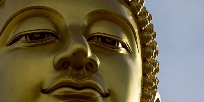 Berita Thailand Dirikan Patung Buddha di Wilayah Sengketa dengan Kamboja