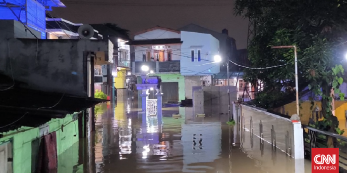 Berita Banjir Parah di Kota Tangerang, Tanggul Jebol Jembatan Lumpuh