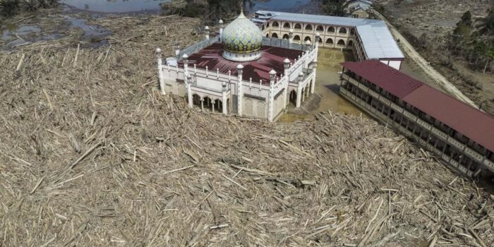 Berita 1.157 Orang Tewas, 165 Hilang