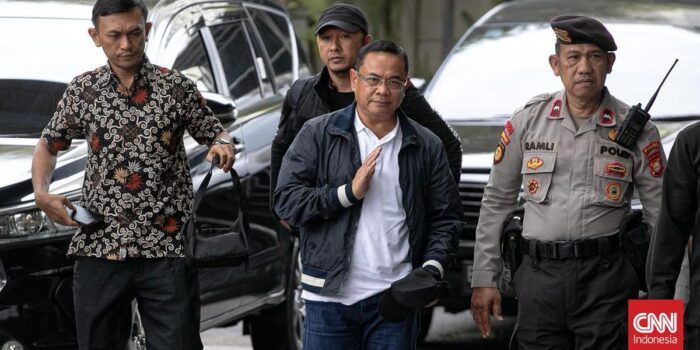 Berita KPK Tetapkan Bupati Pati Sudewo Tersangka Pemerasan Perangkat Desa