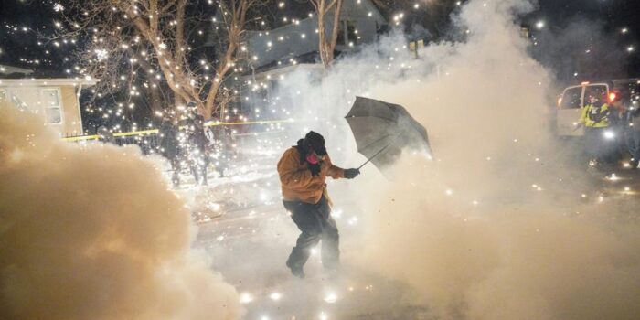 Berita Trump Diguncang Demo Rusuh di Minneapolis
