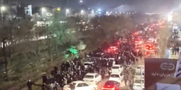 Berita Malam Minggu di Iran Ramai dengan Demo Anti Pemerintah