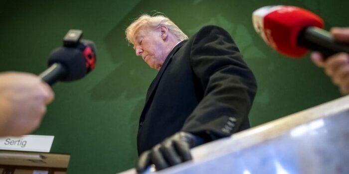 Berita Trump Diklaim Dapat Bocoran Intelijen AS Pemerintah Iran Melemah Berita Trump Diklaim Dapat Bocoran Intelijen AS Pemerintah Iran Melemah