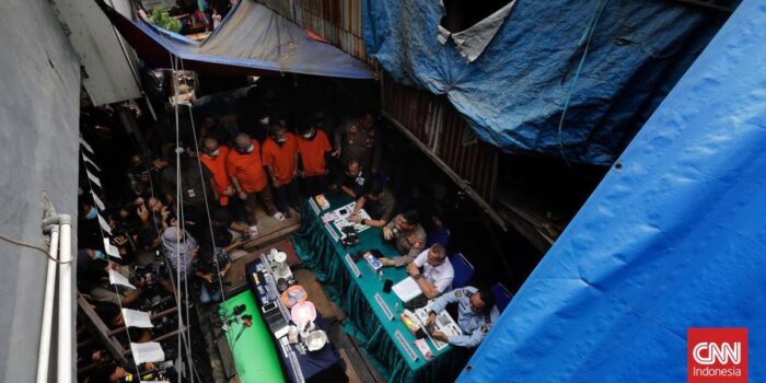 Berita Polisi Bongkar Pabrik Sinte di Manggarai, Barbuk Senilai Rp20 M Disita