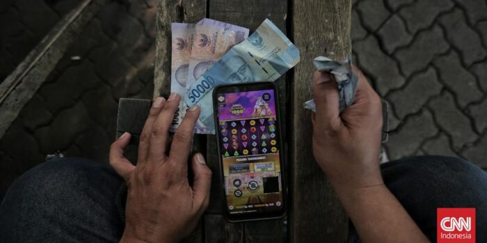 Berita Anggota DPRD Kudus Main Judi Divonis Kerja Sosial 60 Jam