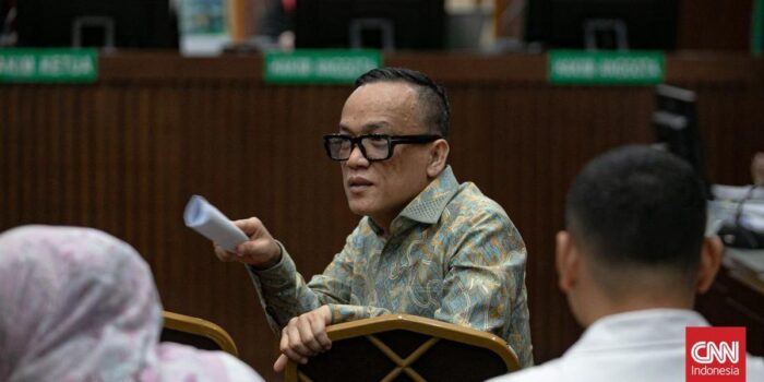 Berita Noel Ebenezer Didakwa Terima Gratifikasi Rp3,3 M & Motor Ducati