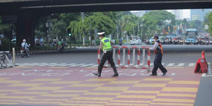 Berita Ada Syuting Film Lisa BLACKPINK di Tangerang, Lalu Lintas Dialihkan Berita Ada Syuting Film Lisa BLACKPINK di Tangerang, Lalu Lintas Dialihkan