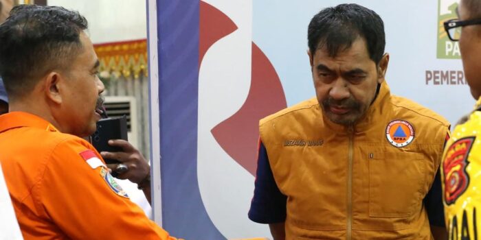 Berita Mualem Temui Seskab Bahas Pemulihan Usai Bencana di Aceh