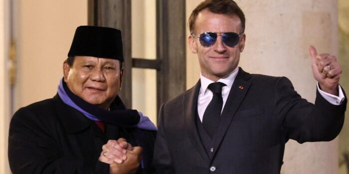 Berita Seskab Teddy Beber Isi Pertemuan 2,5 Jam Prabowo-Macron Berita Seskab Teddy Beber Isi Pertemuan 2,5 Jam Prabowo-Macron