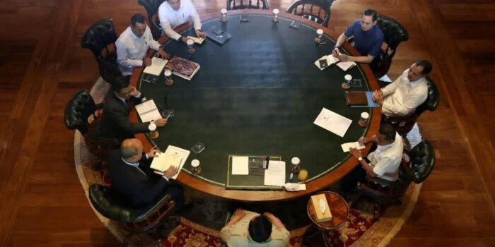 Berita Gelar Ratas Hari Ini, Prabowo Bahas Pembangunan Industri Chip