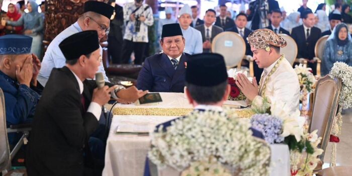 Berita Haru Presiden Prabowo Jadi Saksi Nikah Sekretaris Pribadi