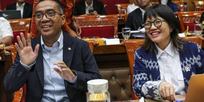 Berita Mendikti Saintek Janji Tindak Tegas Pelaku Bully PPDS Unsri