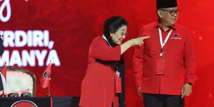 Berita Kaesang PSI Gaungkan Jateng ‘Kandang Gajah’, Hasto PDIP Buka Suara