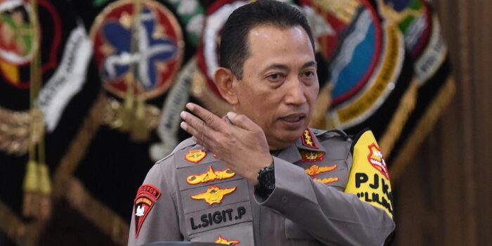 Berita Kapolri Rotasi 3 Kapolda, 4 Wakapolda hingga Waka Densus 88 Berita Kapolri Rotasi 3 Kapolda, 4 Wakapolda hingga Waka Densus 88