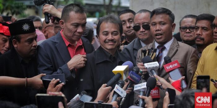 Berita Polisi Segera Periksa Roy Suryo Terkait Laporan Eggi Sudjana