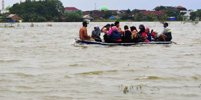 Berita 25 Desa di Kudus Banjir, 15 Ribu KK Terdampak