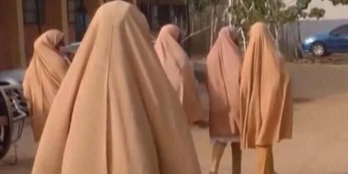 Berita Siswa di Nigeria Kembali Sekolah usai Gelombang Penculikan