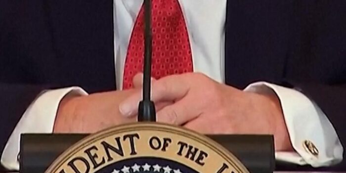 Berita Kata-kata Ancaman Trump ke Negara Lain yang Melawannya soal Greenland