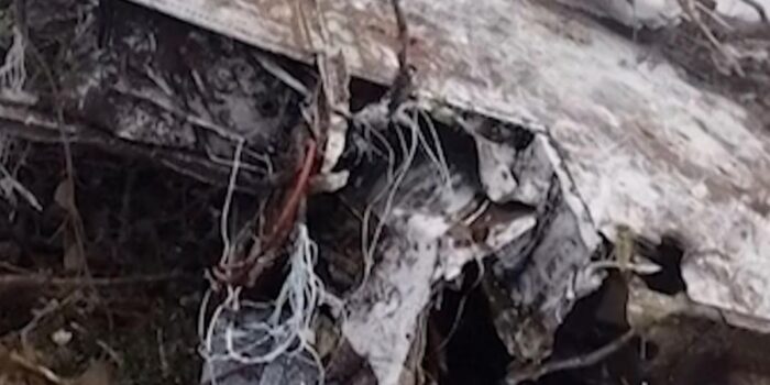 Berita Penampakan Pesawat Jatuh Tewaskan Anggota DPR Kolombia Berita Penampakan Pesawat Jatuh Tewaskan Anggota DPR Kolombia