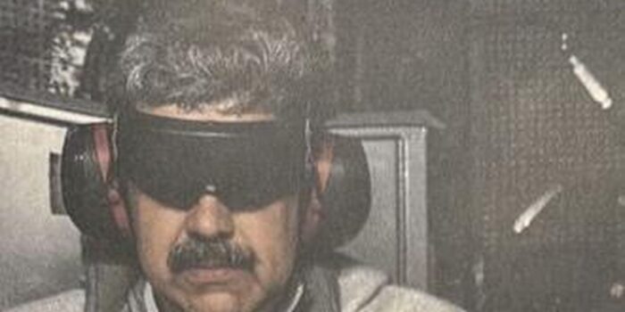 Berita Sembunyi di Rumah Mirip Benteng