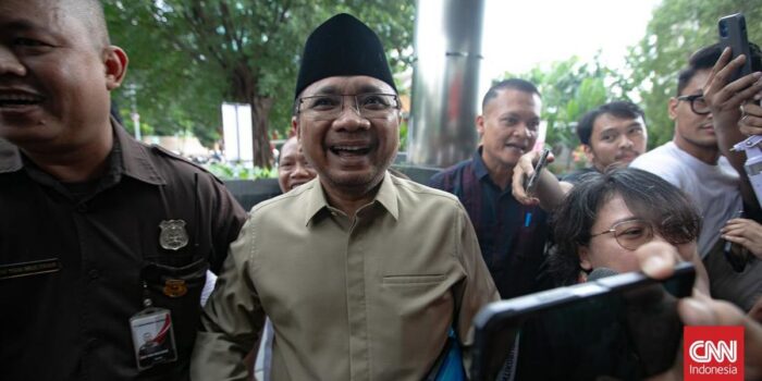 Berita Eks Menag Yaqut Pastikan Hadir ke KPK Usai Jadi Tersangka Korupsi Haji