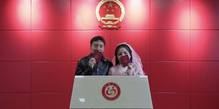 Berita Angka Pernikahan di China Naik pada 2025, Ledakan Kelahiran Menanti?
