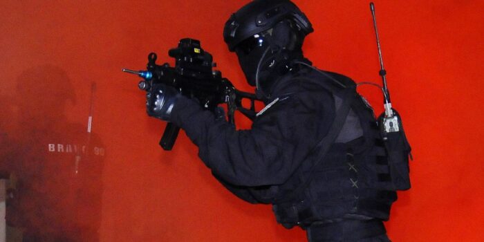 Berita Pemerintah Bahas Pembagian Peran TNI-Polri soal Penanganan Terorisme