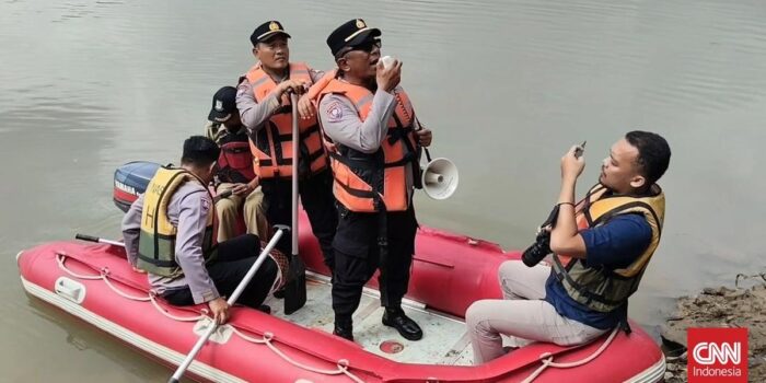 Berita Sungai Cisadane Tercemar, Warga Diimbau Tak Ambil Ikan yang Mati