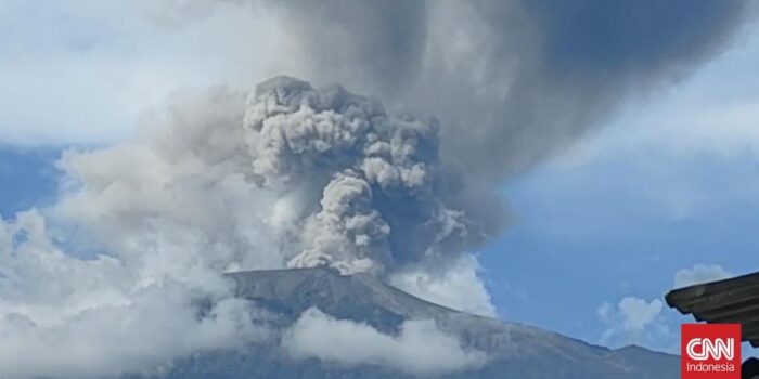 Berita Gunung Marapi Erupsi Sore ini, Waspada Banjir Lahar Dingin