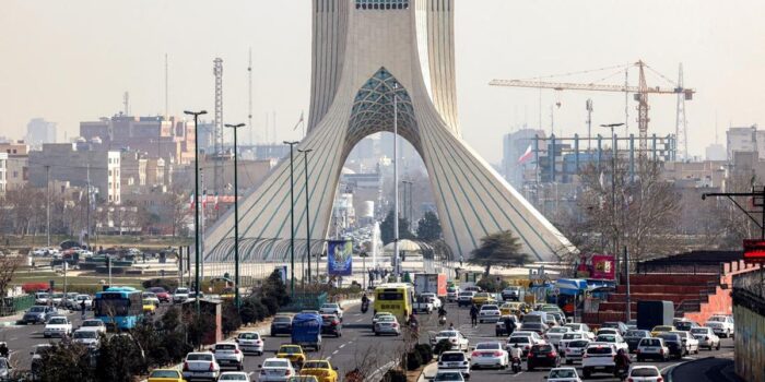 Berita Serangan AS Kian Dekat, Korsel-Eropa Desak Warganya Tinggalkan Iran Berita Serangan AS Kian Dekat, Korsel-Eropa Desak Warganya Tinggalkan Iran