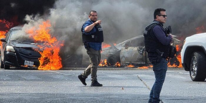 Berita Meksiko Rusuh usai Bos Narkoba Tewas, KBRI Imbau WNI Tak Keluar Rumah