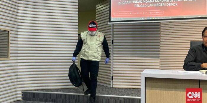 Berita Konstruksi Kasus Suap yang Bikin Ketua-Waka PN Depok Kena OTT KPK