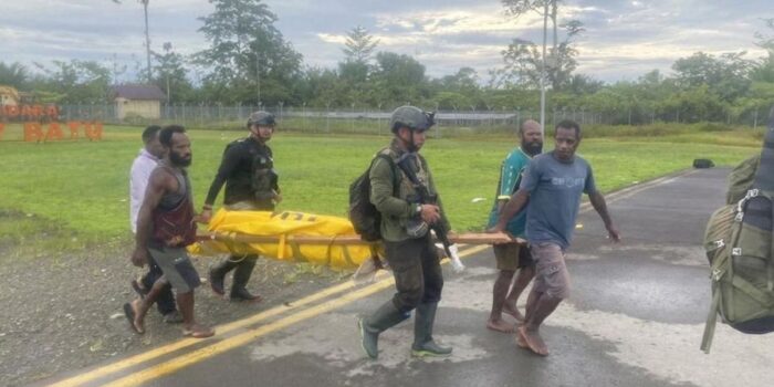 Berita Jenazah Pilot-Kopilot Smart Air Korban Penembakan Dibawa ke Jakarta