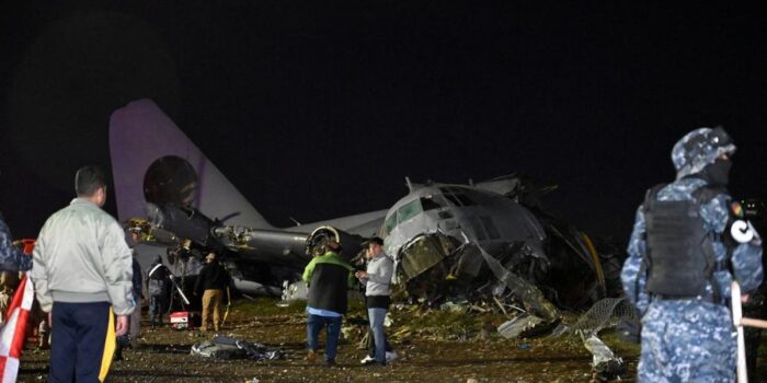 Berita 15 Orang Tewas Akibat Pesawat Bermuatan Uang Tunai Jatuh di Bolivia