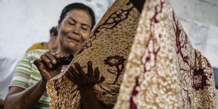 Berita Batik Tulis Rp1,3 M Dicuri, Polisi Bekuk Pelaku