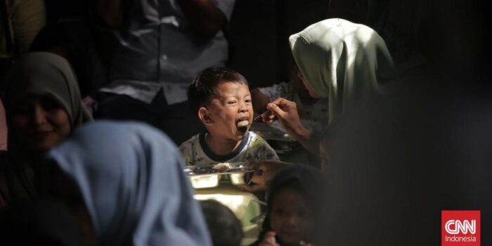 Berita Demi Lucu-lucuan, Ayah di NTT Cekoki Bayi 11 Bulan dengan Miras