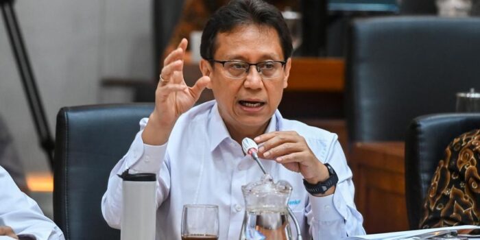 Berita Menkes Minta Laporkan RS Tolak Pasien Kronis BPJS PBI Nonaktif