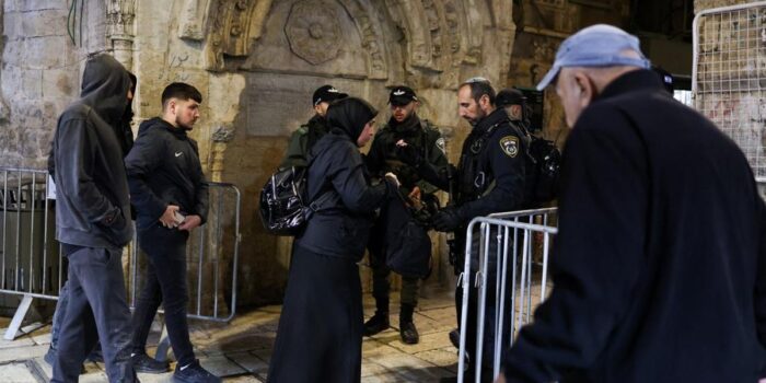 Berita Israel Lagi-lagi Batasi Muslim Palestina Salat di Al Aqsa saat Ramadan