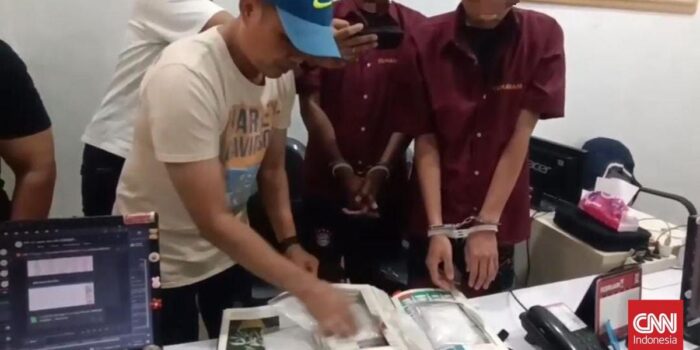 Berita Sindikat Narkoba Medan Sembunyikan 680 Gram Sabu Dalam Buku