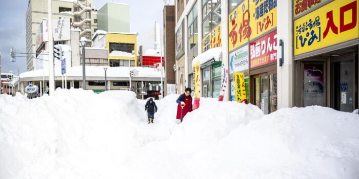 Berita Penampakan Salju Ekstrem ‘Timbun’ Jepang, Tewaskan 30 Orang