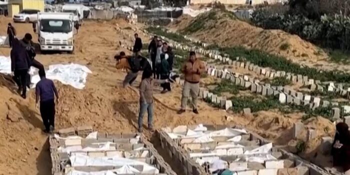 Berita Pemakaman Massal 53 Jenazah Warga Palestina yang Dibebaskan Israel