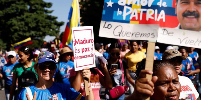 Berita Warga Venezuela Demo Tuntut Trump Bebaskan Maduro dan Istri